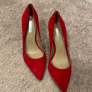 Womens Red Suede Pumps